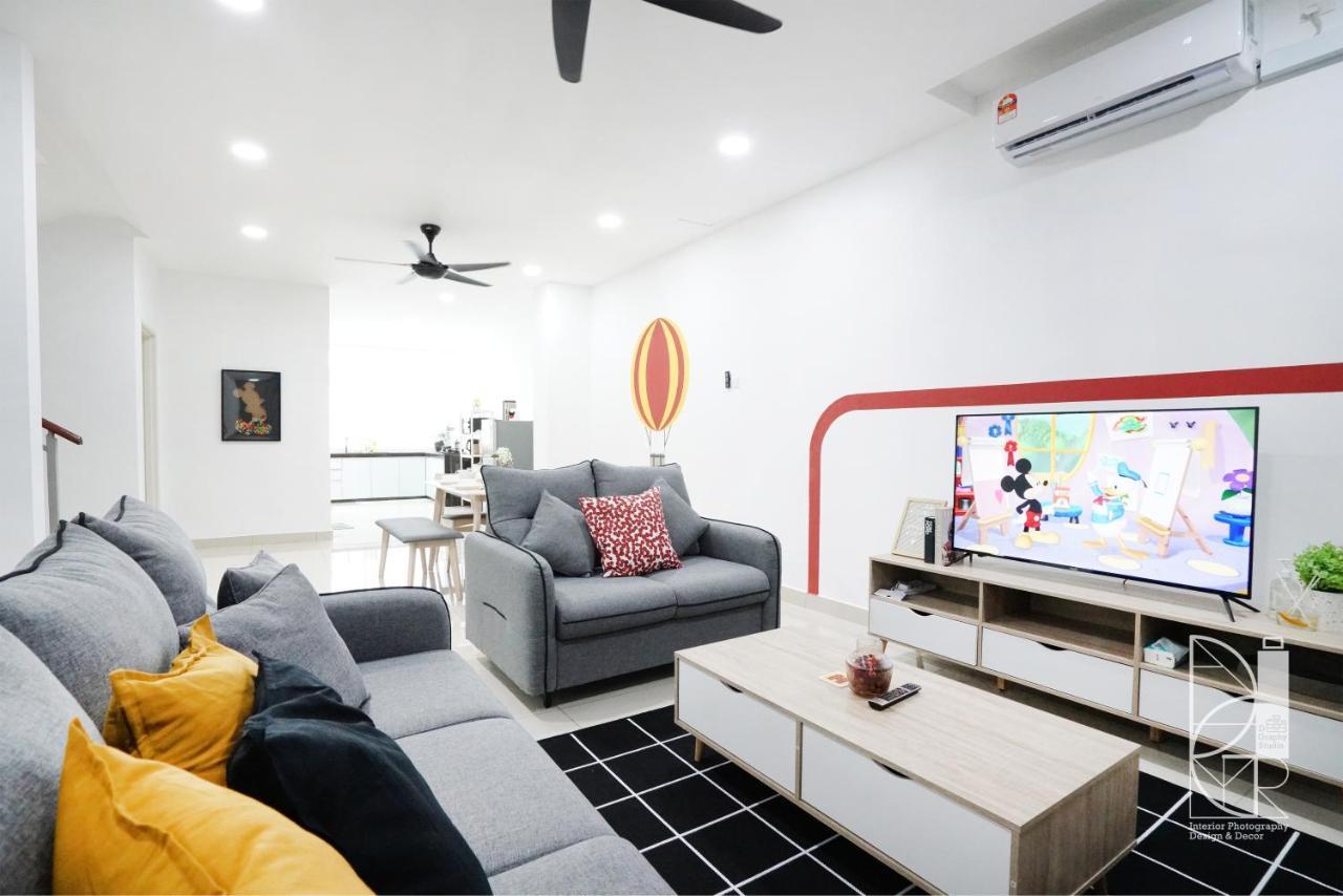 Desaru Ktv Mickey Theme By Joyfully 29M6 Villa Bandar Penawar Kültér fotó